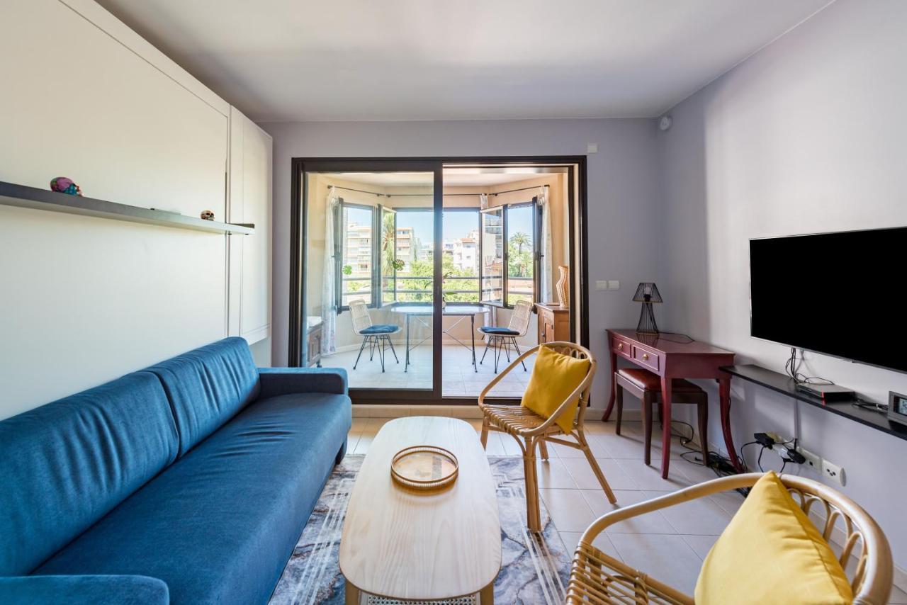Beau Studio Veranda A Deux Pas De La Mer - Parking Inclus Juan-les-Pins Buitenkant foto